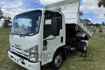 Isuzu NPR200 Short 4x2 Tipper Truck. Factory Isuzu Tipper.