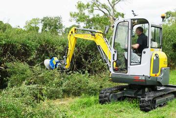 Slanetrac HS-55 Excavator Saw Head Attachment