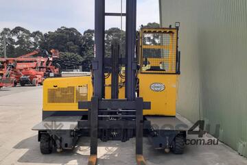 Combilift 3.0T LPG multi-directional forklift.