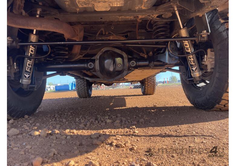 caption 2010 Jeep Wrangler Unlimited Sport Diesel