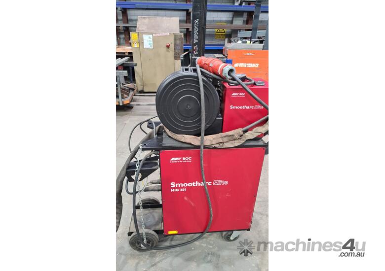caption BOC Smootharc Elite MIG 251