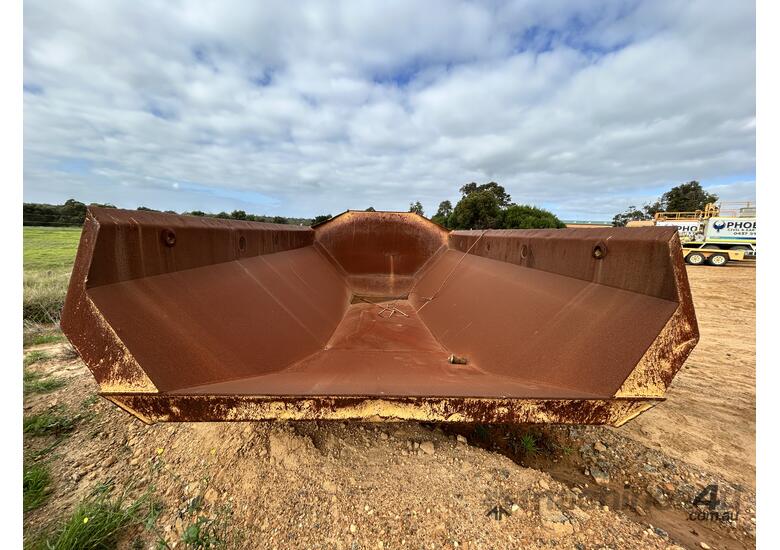 caption Caterpillar 745 Tipping Body