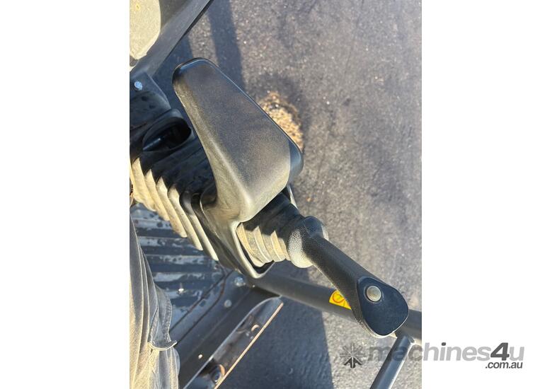 caption 2022 Volvo ECR18E Excavator (Rubber Tracked)
