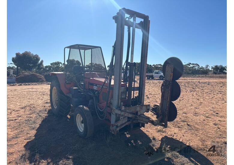 caption 1991 Zetor 5245 Tractor