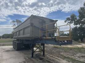 2001 HXW ST3 Tri Axle Side Tipper - picture1' - Click to enlarge