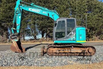Kobelco 2019   SK135sr-5