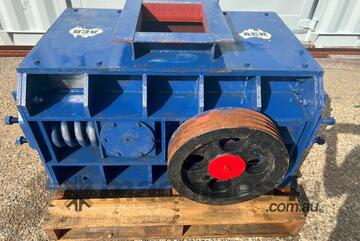 Dynamic 400mm x 400mm twin rolls crusher - Un 