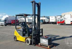 Komatsu   FB18-12 Komatsu   FB18-12