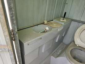 Portable Toilet - picture0' - Click to enlarge