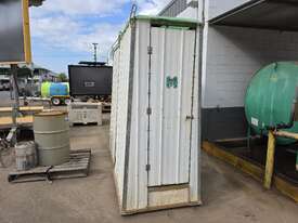Portable Toilet - picture0' - Click to enlarge