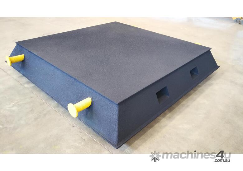 2025 NMG  2200x2200 Crane Outrigger Pad