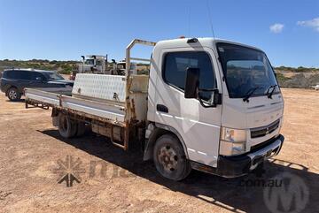 Mitsubishi   Canter 515 Mitsubishi   Canter 515