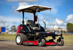 Toro Groundsmaster 7210 Zero Turn Lawn Equipment Toro Groundsmaster 7210 Zero Turn Lawn Equipment