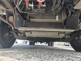 2009 Mitsubishi Canter Fuso  4x2 Refrigerated Pantech (Manual) - picture0' - Click to enlarge