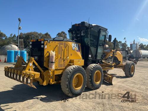 2019 Caterpillar 120 AWD Motor Grader