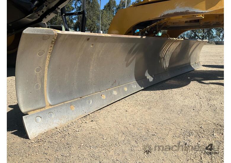 2019 Caterpillar 120 AWD Motor Grader