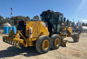Caterpillar 2019   120 Grader