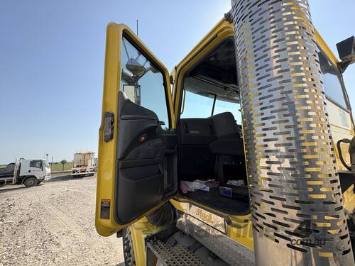 2013 Mack Trident CMHT   6x4 Prime Mover