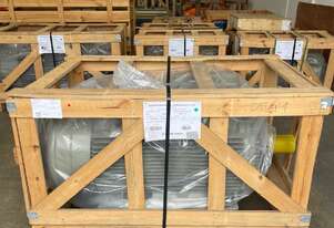 315 kw 420 h 4-pole 1490 rpm 415v 315LX IP56 Mining AC Electric Motor Toshiba Model SWE315L5-4 New