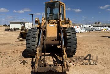 Case CIRCA 1995   721B LOADER