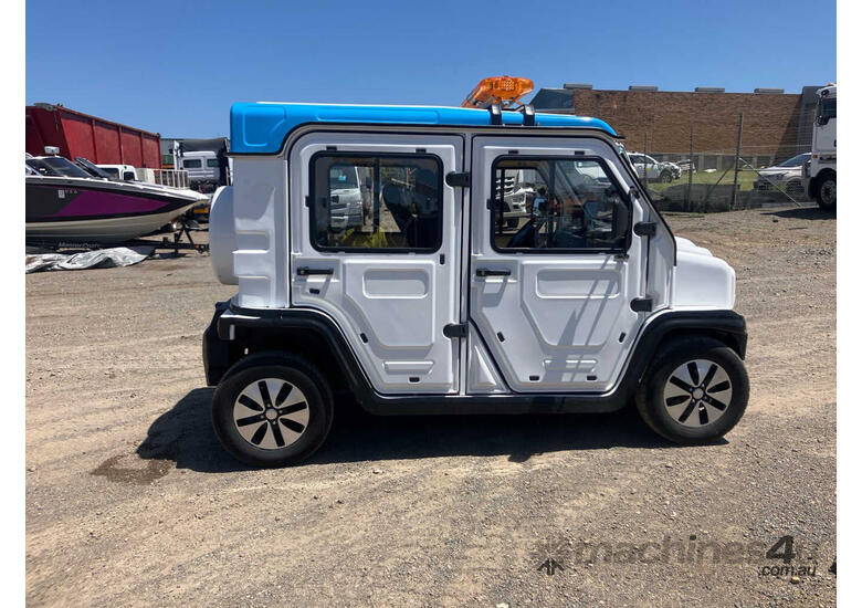 2022 Suzhou Eagle EG6311 Electric Enclosed Golf Cart
