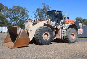 Hitachi 2018   ZW370-5B