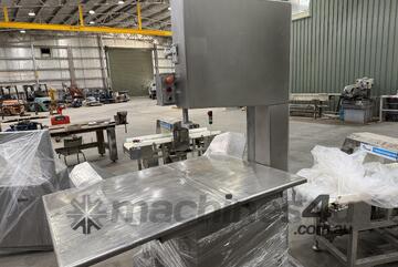 Bandsaw AEW 600M Throat 580mm x 500mm high with water jacketed table