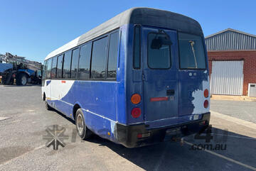 2007 Mitsubishi BE600 Rosa Bus