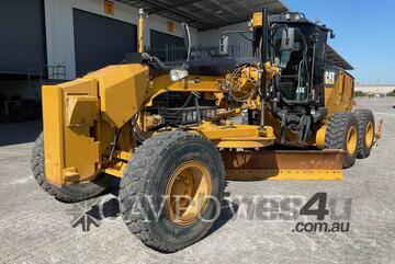 CAT 12M Motor Graders