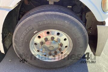 2013 Mack Titan CMHR 6x4 Tipper