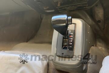 2003 Isuzu FRR500 Chipper Tipper