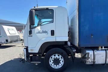 2008 Isuzu FVM 1400 Curtainsider