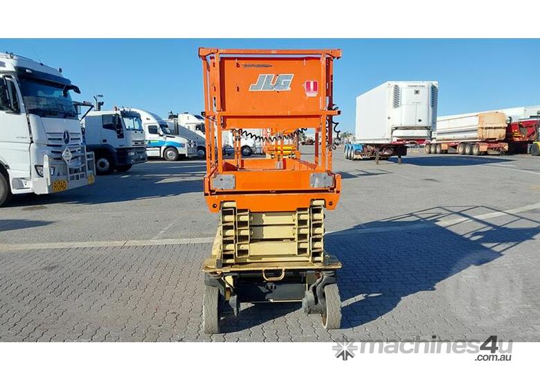 JLG 2646es