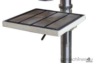 GARRICK Heavy Duty Pedestal Drill Press - 32mm cap GARRICK Heavy Duty Pedestal Drill Press - 32mm cap
