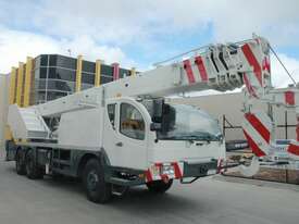 2007 ZOOMLION QY30 MOBILE HYDRAULIC TRUCK CRANE - picture0' - Click to enlarge