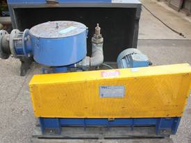 Hibon XN3 roots type blower 11KW 3 phase - picture0' - Click to enlarge