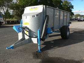 Compost/Manure & chip Side Delivery spreader - picture0' - Click to enlarge
