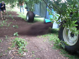 Compost/Manure & chip Side Delivery spreader - picture1' - Click to enlarge