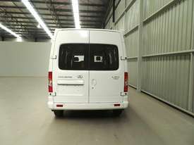 2015 LDV V80 LWB MID ROOF - picture2' - Click to enlarge