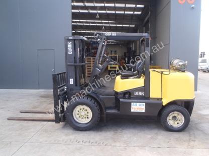 Forklifts ALH379 - Hire