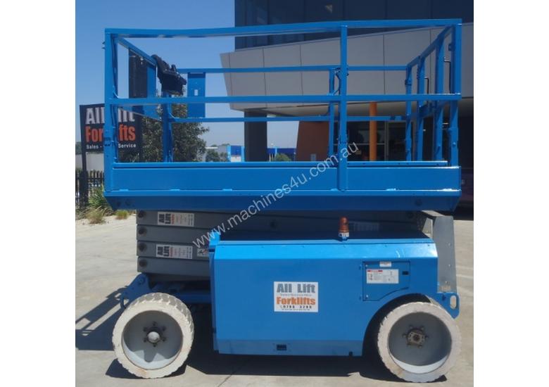 caption Genie 8 to 11m Scissor Lifts