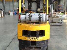 Hyster 2 ton 2004 forklift for sale - picture0' - Click to enlarge