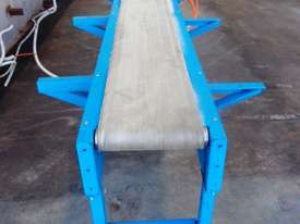 Flat Belt Conveyor, 7950mm L x 280mm W x 740mm H - picture0' - Click to enlarge