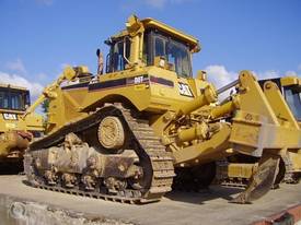 2007 Caterpillar D8T - picture2' - Click to enlarge