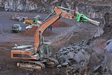 MONTABERT SC-22 LIGHT ROCK BREAKER (2.2-5.3T)