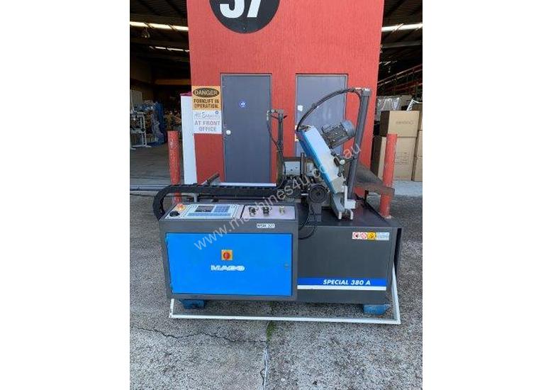 caption Ø 320mm Capacity Automatic Bandsaw