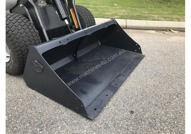caption NEW : GP BUCKET DINGO KANGA MINI LOADER FOR HIRE