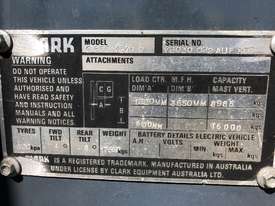 16000 kg CLARK Fork lift - picture2' - Click to enlarge