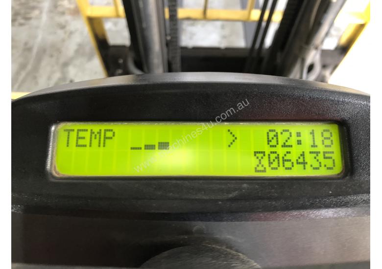 caption Hyster counterbalance 1.8t forklift