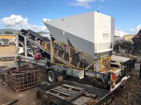 CMQ Engineering mobile batching plant. Model CL28T - picture0' - Click to enlarge